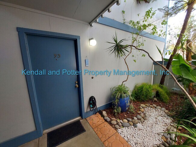 Foto del edificio - 2 Bedroom Condo In The Villas Of Capitola!