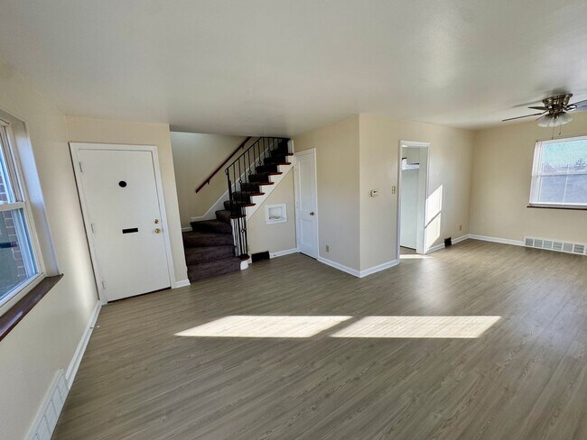 Foto del edificio - 3110 Grand Ave