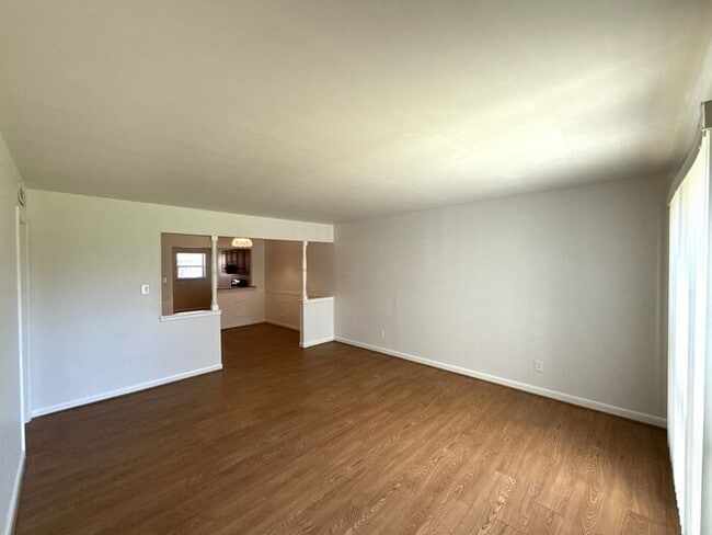 Building Photo - T.R. Lawing Realty Property