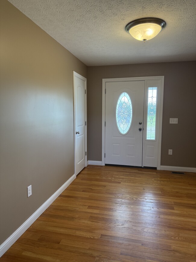 Building Photo - 154 Shepherds Wy
