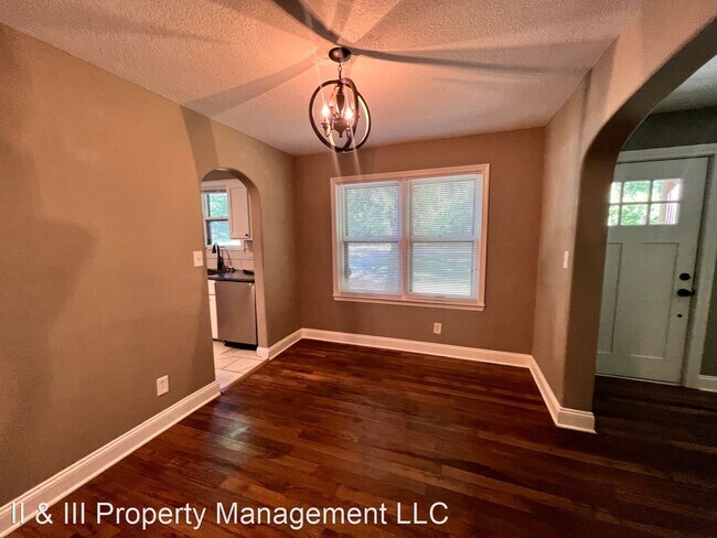 Foto del edificio - 4 br, 2 bath House - 3231 Somerset Dr