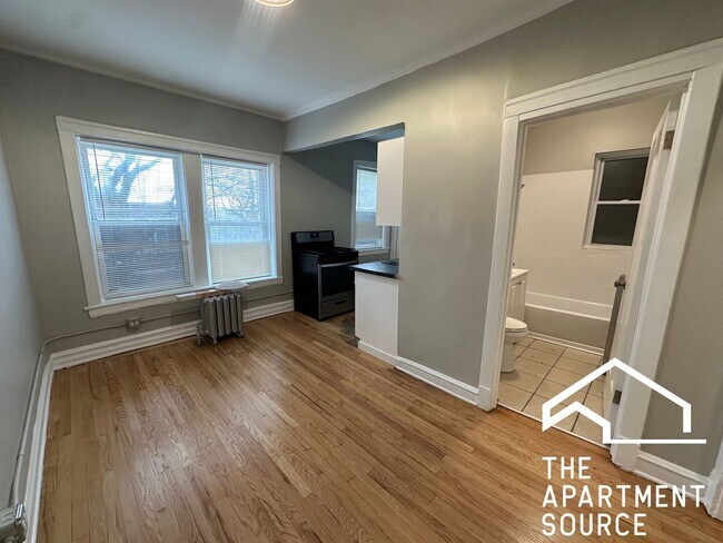 Foto del edificio - 4912 N Saint Louis Ave