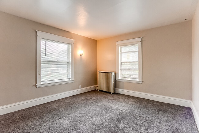 Foto del edificio - 1651 Minnehaha Ave W