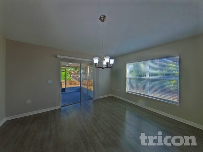 Building Photo - 1217 Sheridan Bay Dr