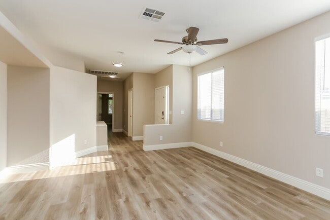 Building Photo - 8837 Medicine Wheel Ave