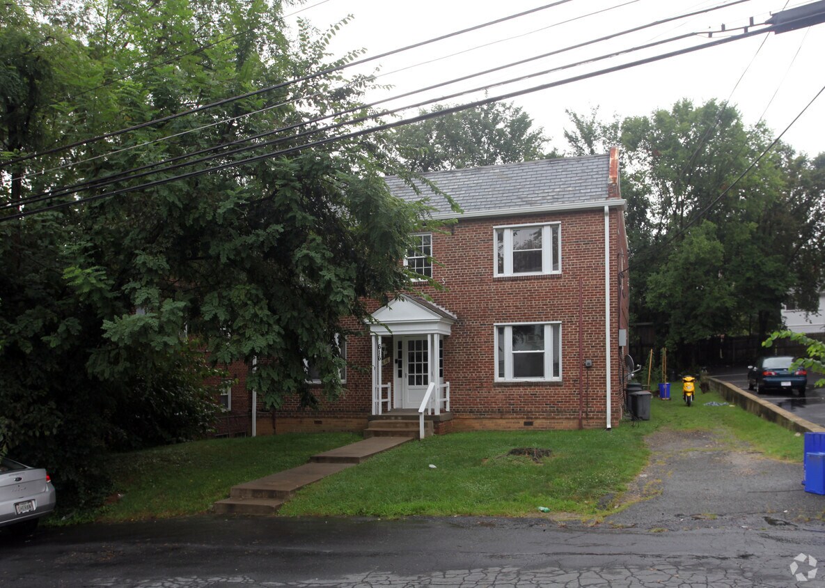 Primary Photo - 616 Silver Spring Ave
