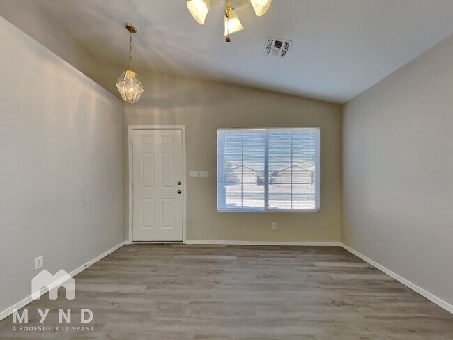 Building Photo - 13229 W Acapulco Ln