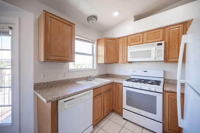 Building Photo - 8012 Cetus Cir