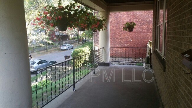 Foto del edificio - 605 Garrard St