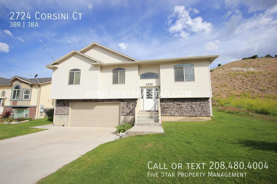 Beautiful and Large Home in Great Location... House for Rent in