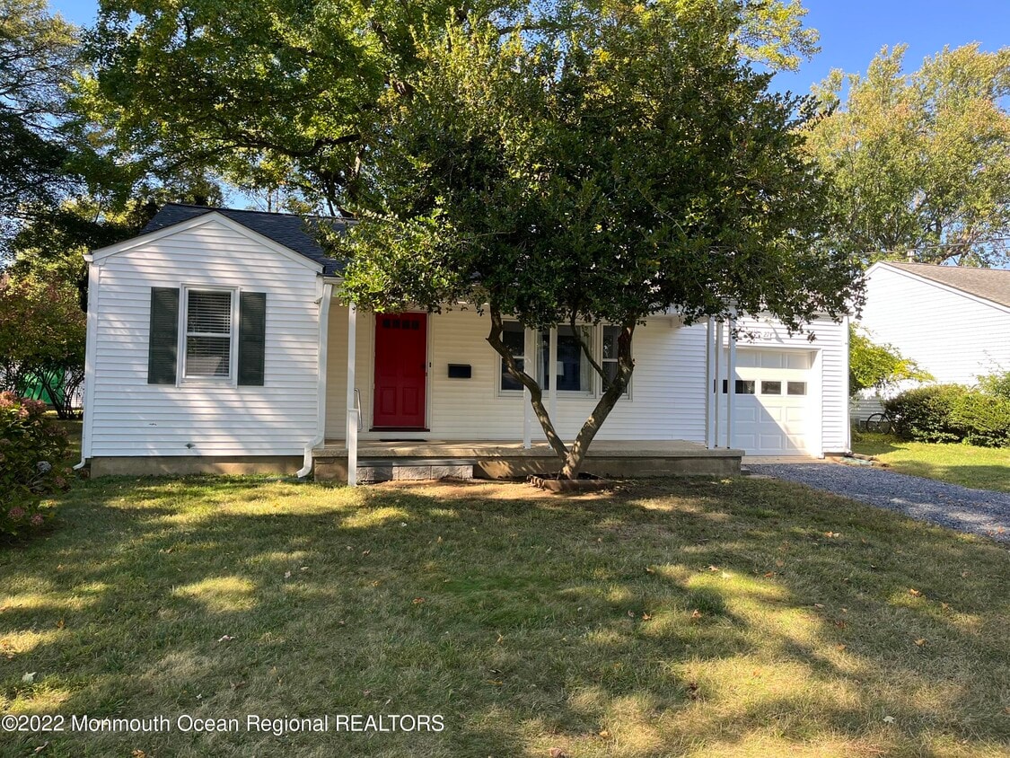 27 Werah Pl, Oceanport, NJ 07757 House Rental in Oceanport, NJ