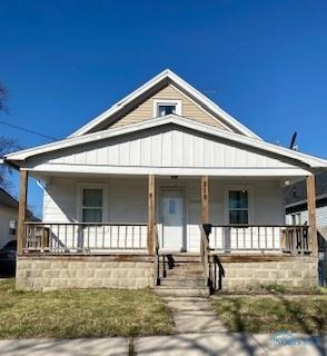 Primary Photo - 215 Milford St