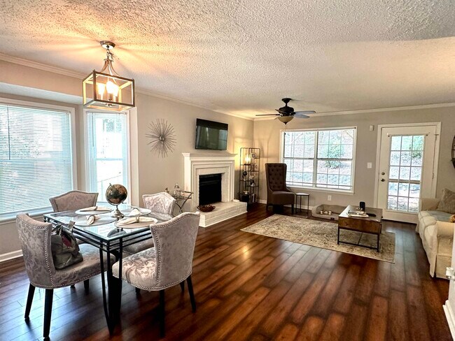 Foto del edificio - 5045 Laurel Springs Way SE
