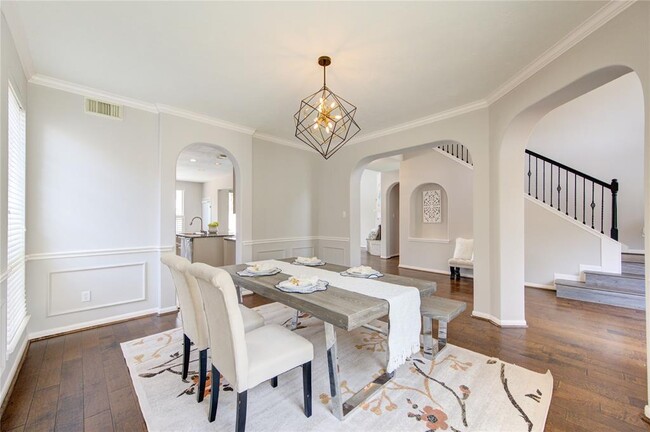 Building Photo - 7206 Fountain Meadow