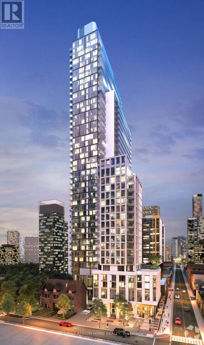 Building Photo - 3-303 Gloucester St