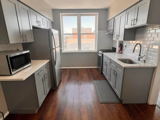 Foto del edificio - 217 44th St