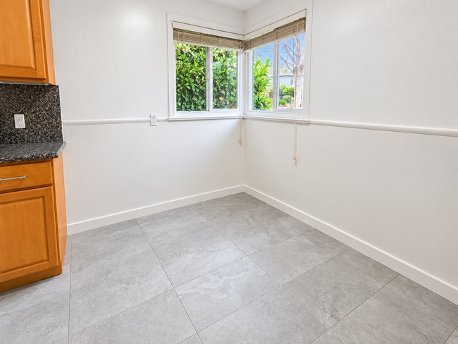 Building Photo - 747 Ashbury Ave