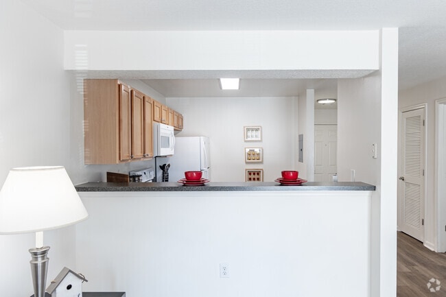 The Monroe- 2BR, 2BA - Grand Vistas Apartments