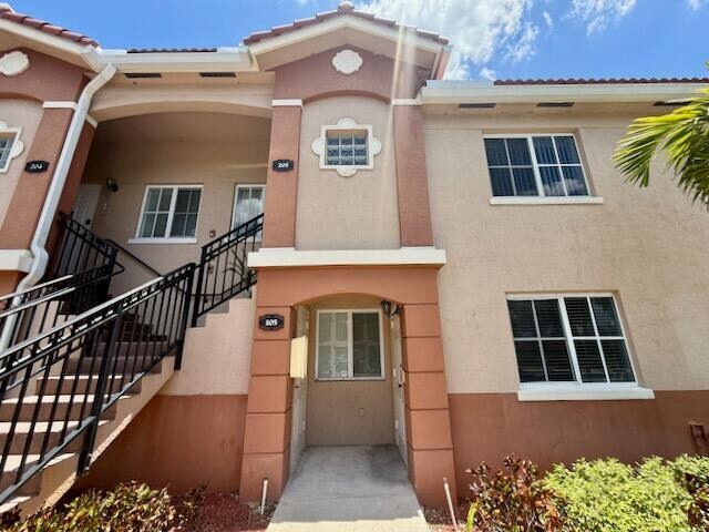 Foto del edificio - 3496 Briar Bay Blvd