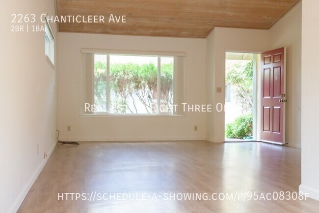 Building Photo - 2263 Chanticleer Ave