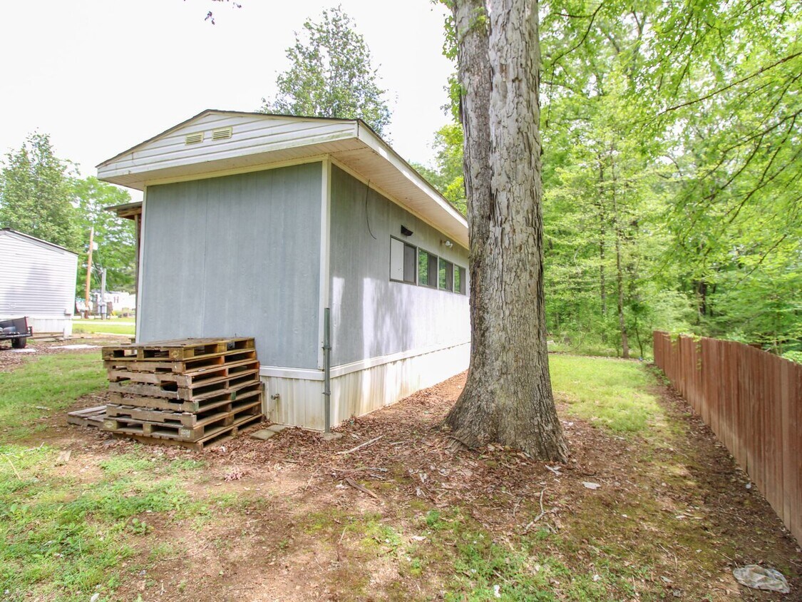 Foto del edificio - Charming Tiny Home in Peaceful Country Set...