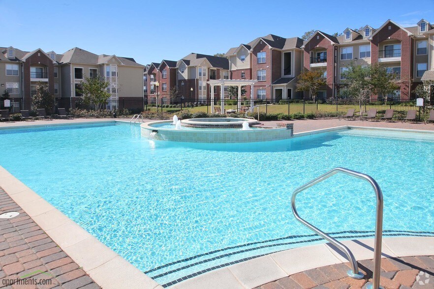 The Lakes at Turtle Creek Apartment Homes Rentals Hattiesburg, MS