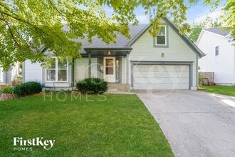 Building Photo - 13209 S Foxridge Dr