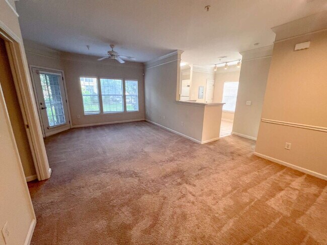 Foto del edificio - 2 Bed, 2 Bath Condo at amenity-rich The Merritt!