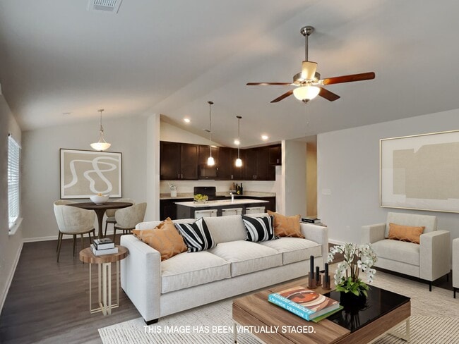 Building Photo - 118 Dasher Dr