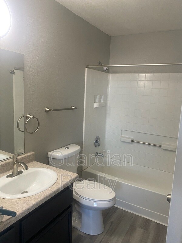 Foto del edificio - 4730 E Craig Rd