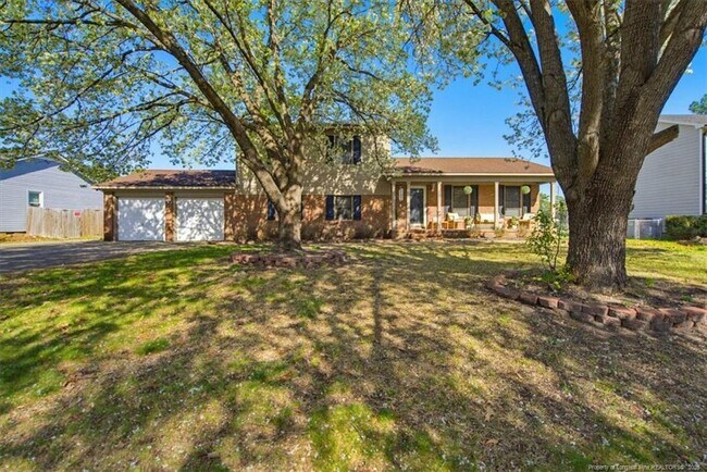 Foto del edificio - 1787 Hampton Oaks Dr