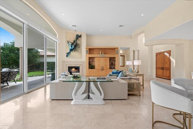 Building Photo - 49584 Montana Way