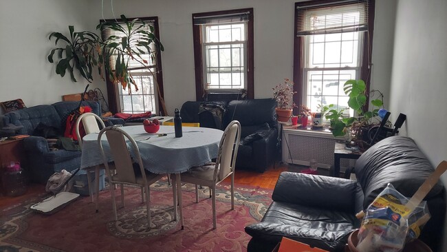 Building Photo - 21039 90th Ave