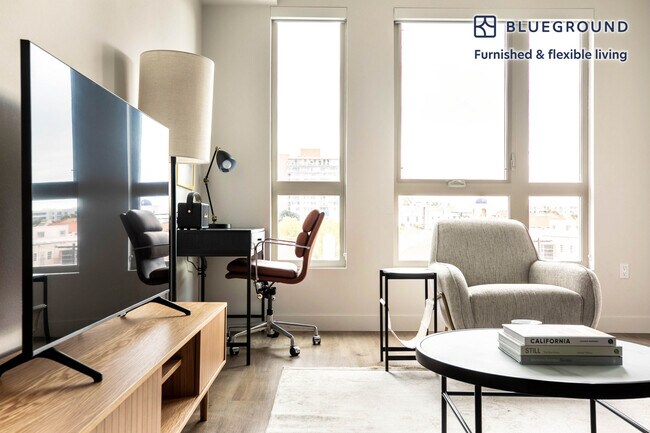 Foto del edificio - 635 Robinson Ave