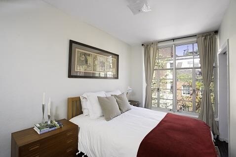 Foto del edificio - 73 Bedford Street