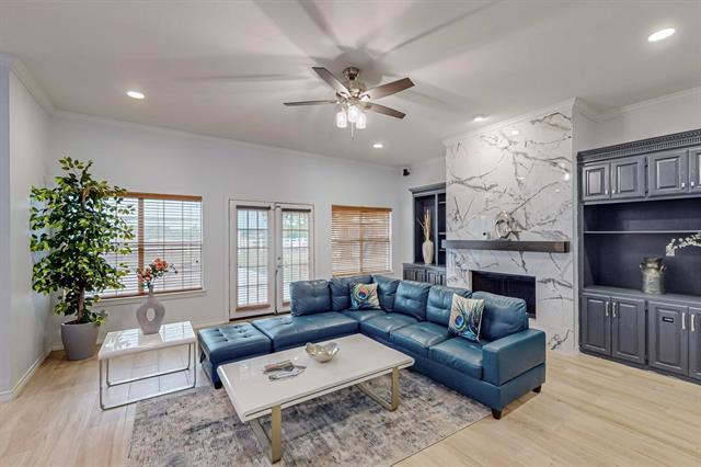 Foto del edificio - 4908 Glenwood Ln