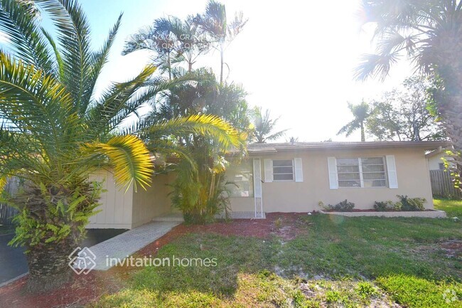 Building Photo - 2408 SW 34th Ave