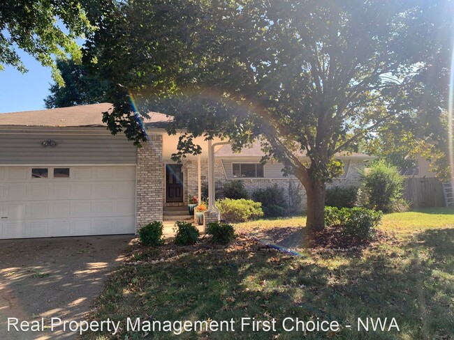 Building Photo - 3 br, 2 bath House - 2912 W Driftwood Lane