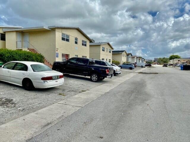 Foto del edificio - 3801 SW 60th Ave