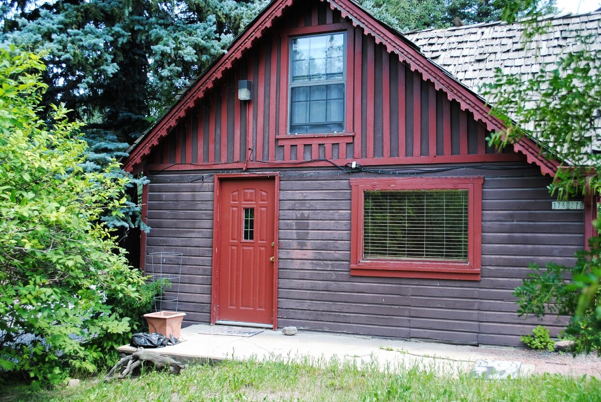 Foto principal - Adorable Cabin on Upper Bear Creek!!