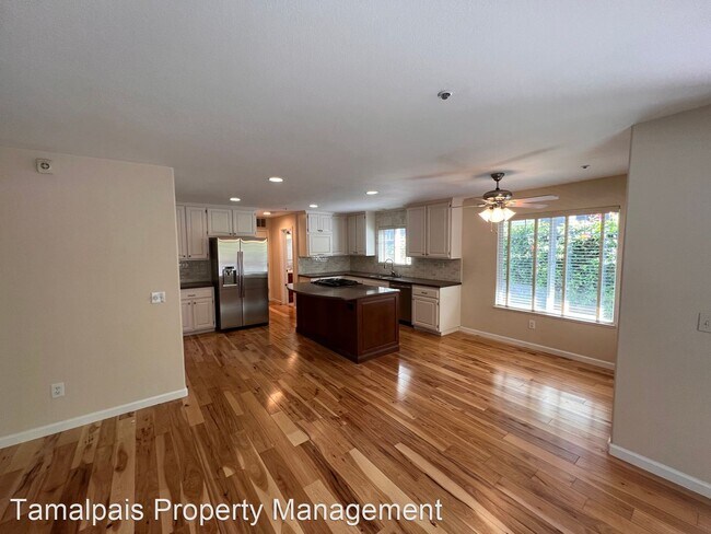 Foto del edificio - 3 br, 2.5 bath House - 40 Adrian Terrace
