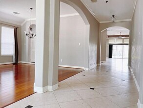 Building Photo - 2630 Canyon Falls Dr