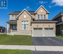 Building Photo - 200 Harcourt Cres