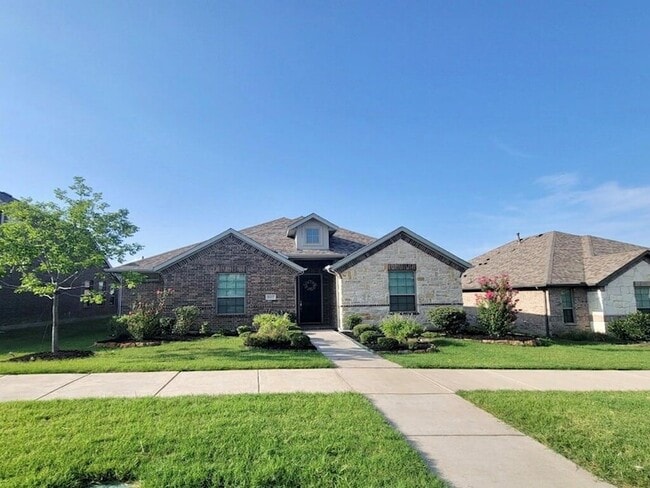 Photo - 9632 Staffordshire Rd House