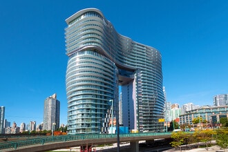 Building Photo - 87 Nelson St