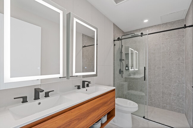 Building Photo - The Forte