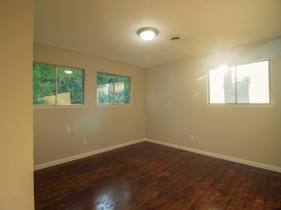 Foto del edificio - 3715 45th Ave N