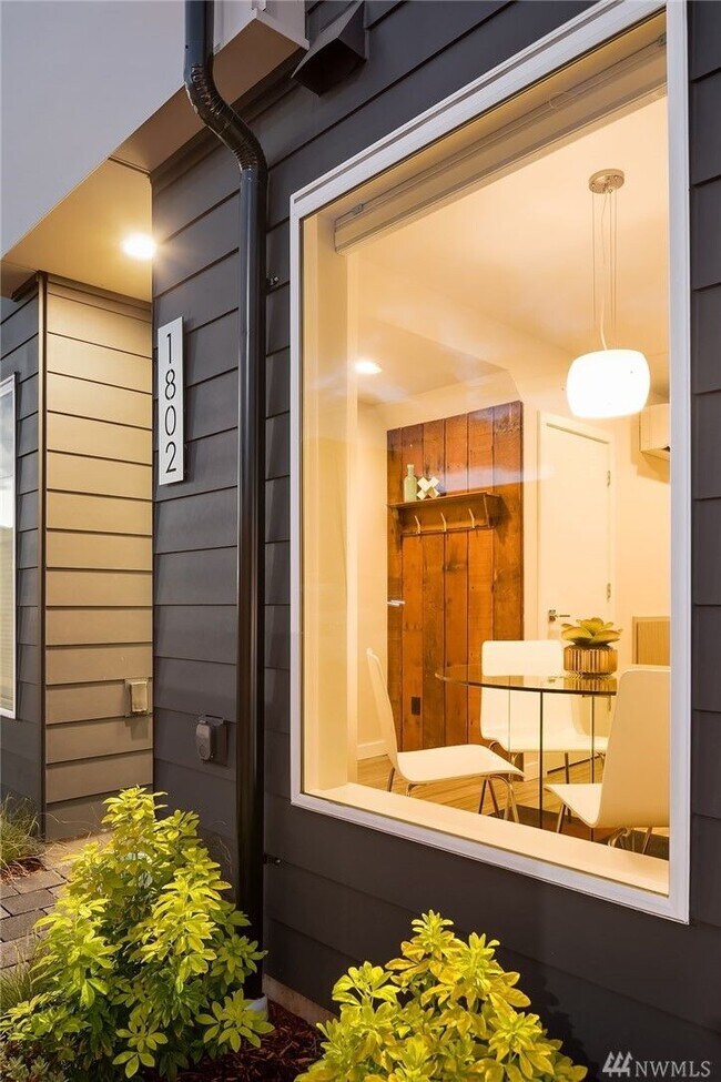 Foto del edificio - 1802 NW 85th St