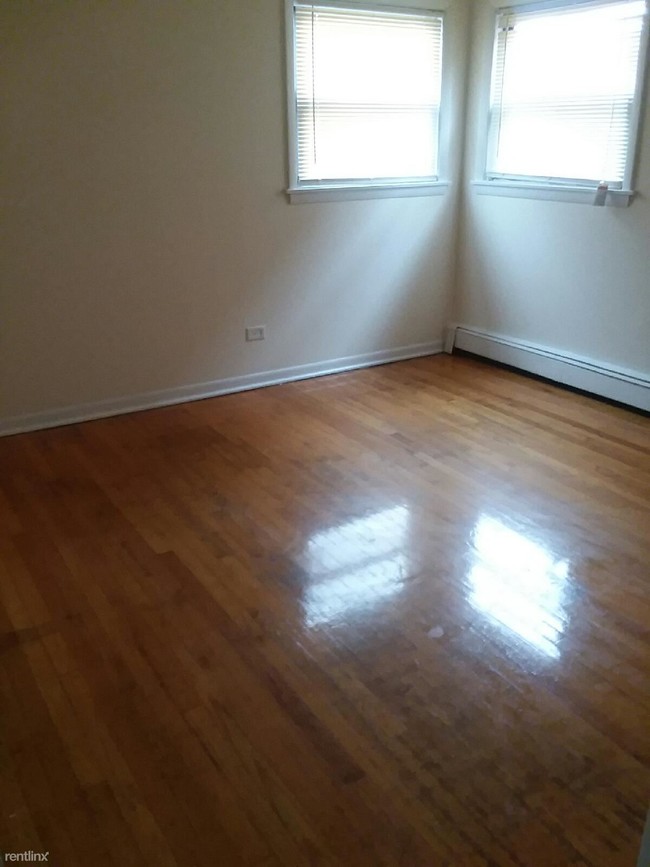 Foto del edificio - 441 E 107th St