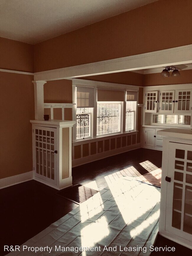 Building Photo - 3 br, 1.5 bath House - 2219 Gates Street